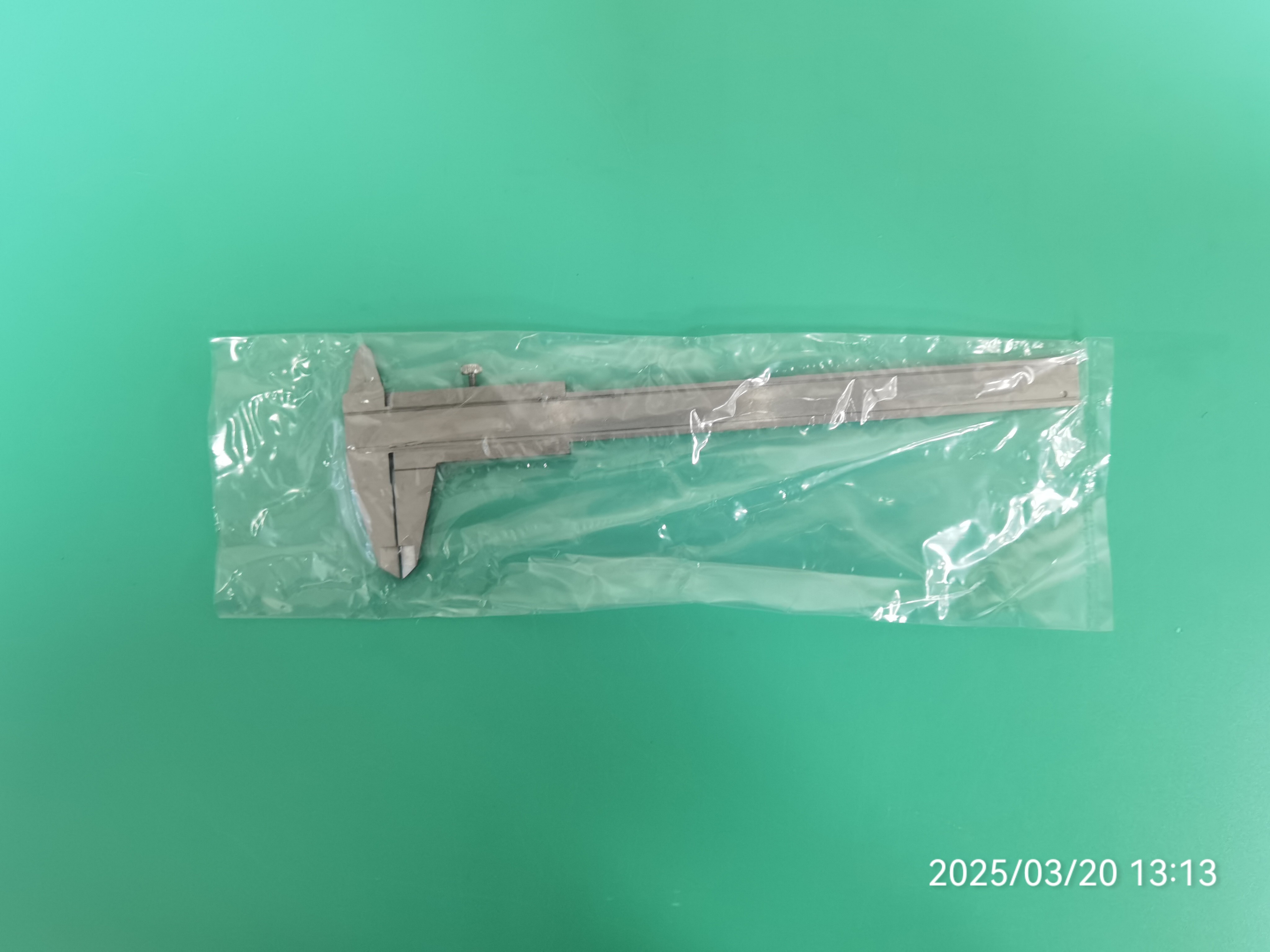 Digital caliper frame