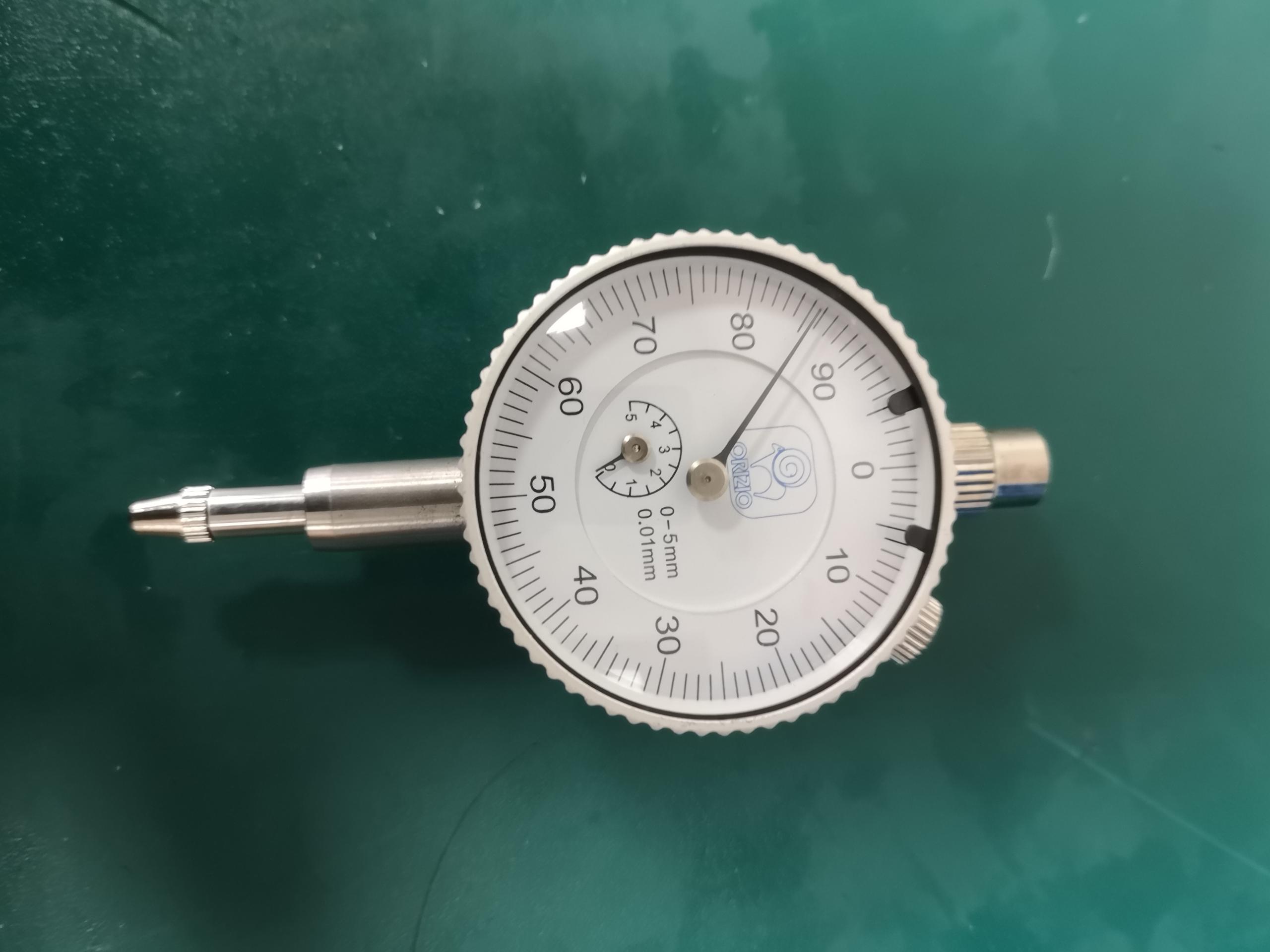 Dial gauge (neutral w. flat back)