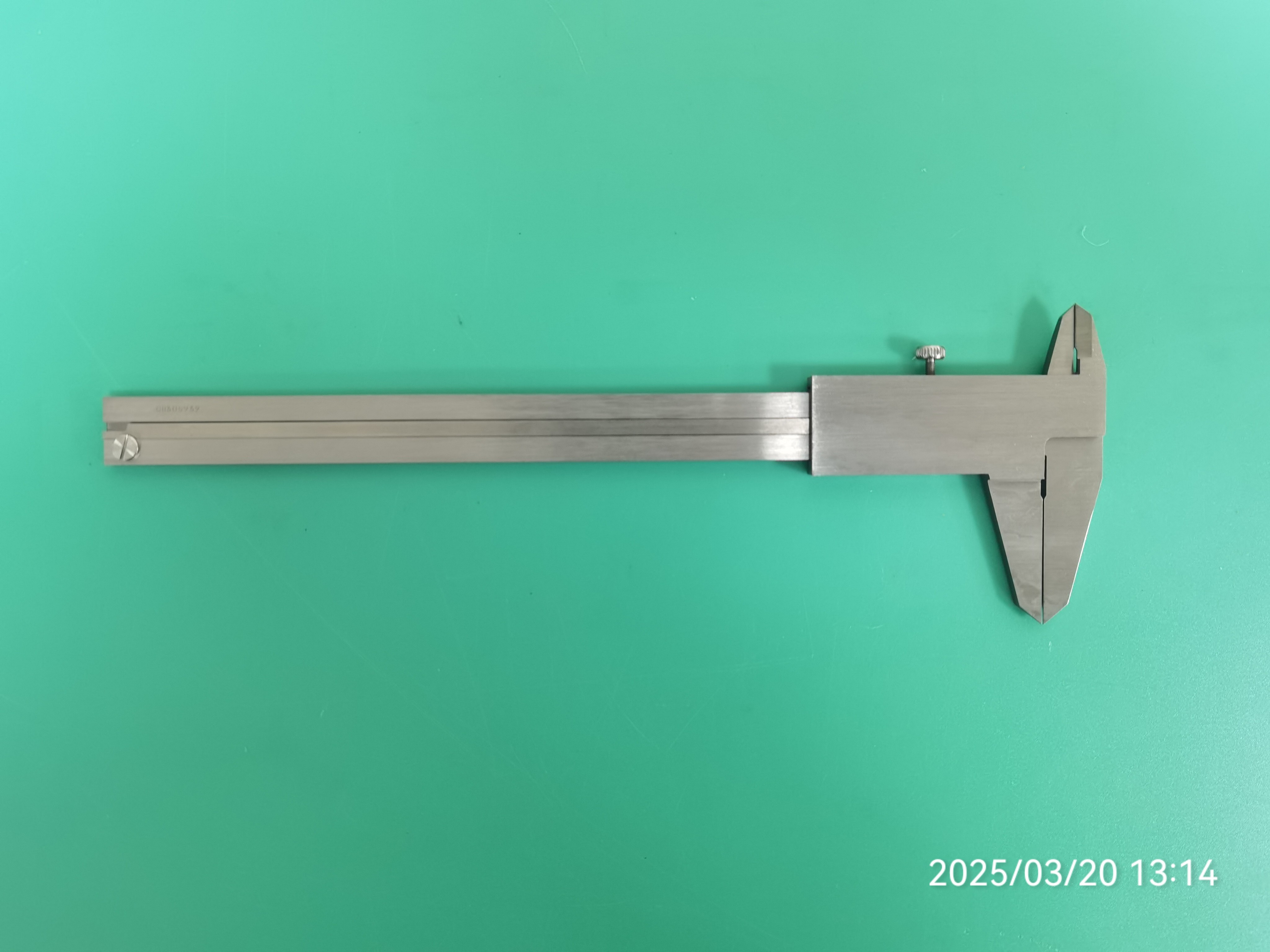 Digital caliper frame