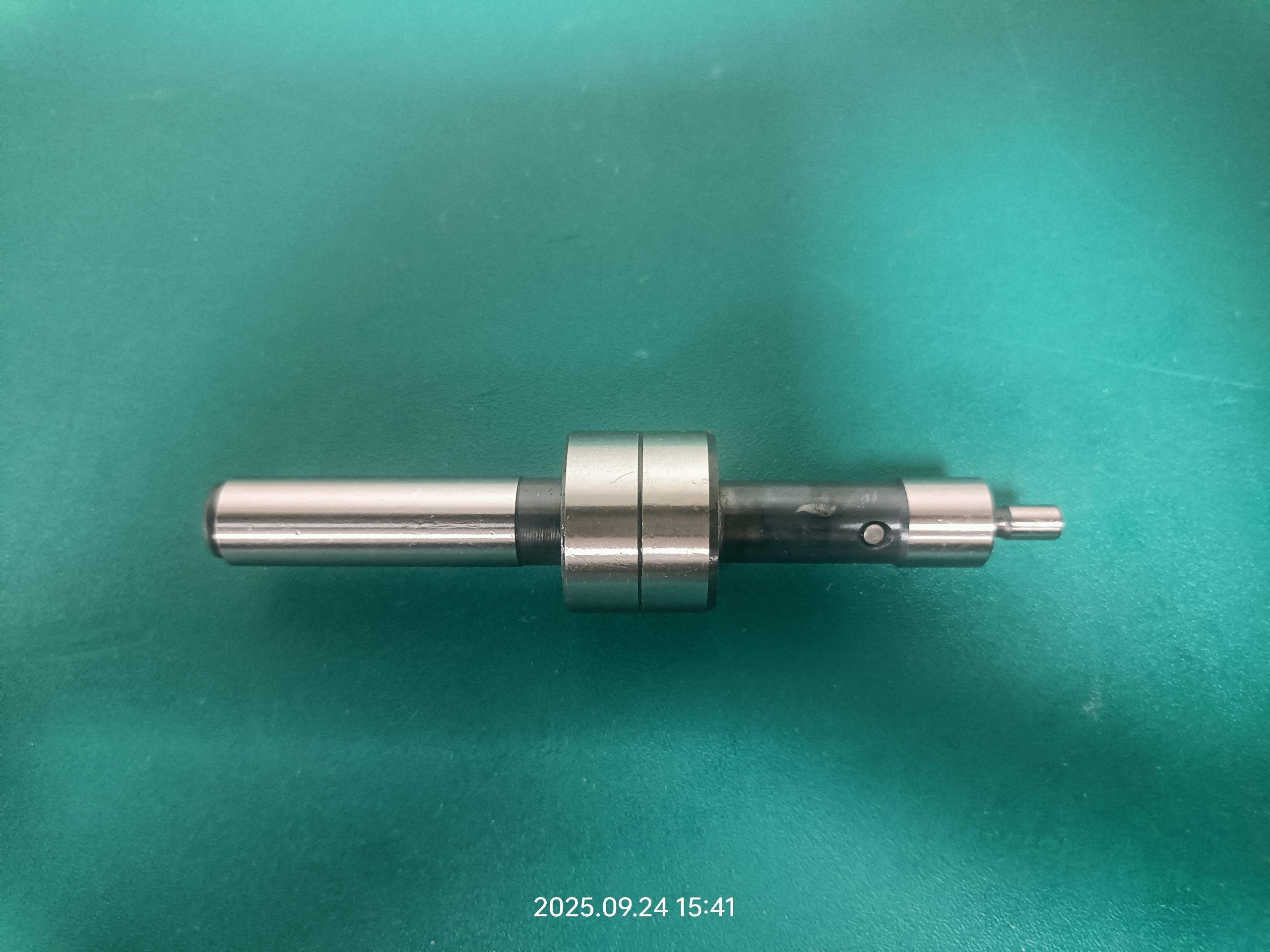 Mechanical edge finder