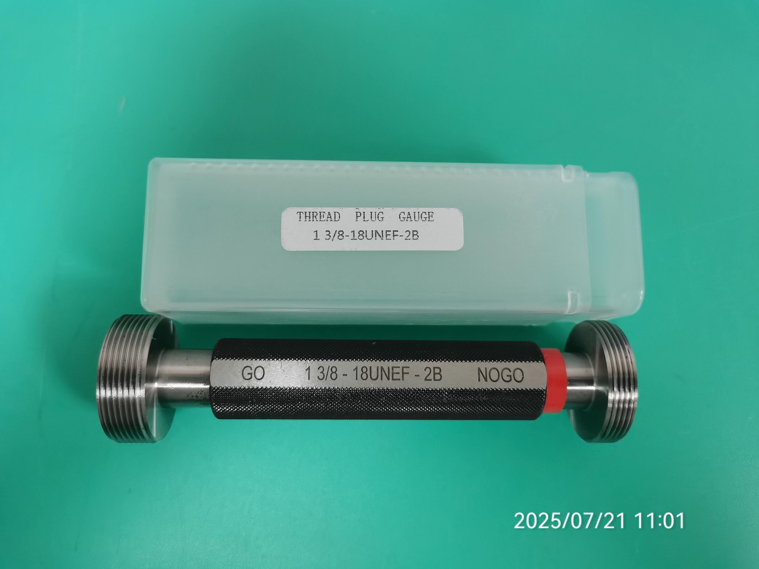 ANSI Extra fine thread plug gauge UNEF 2B